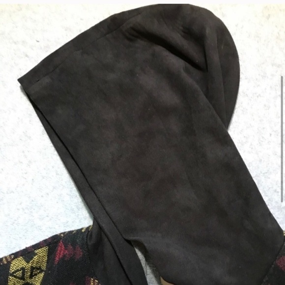 Forever 21 Hooded Tribal Print Jacket - Picture 4 of 7